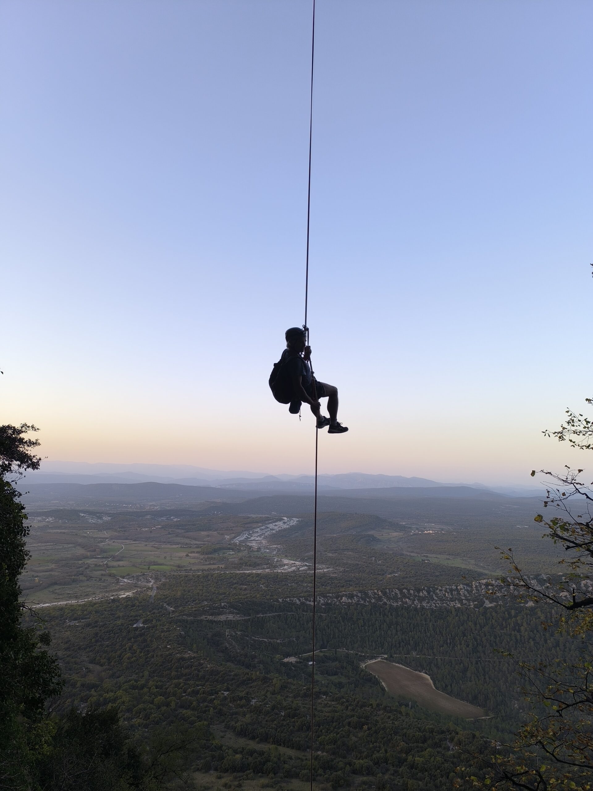 descente du grand rappel du pic saint loup